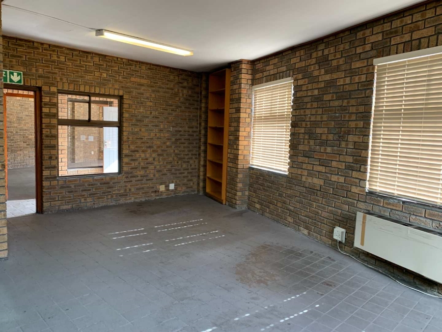 To Let commercial Property for Rent in Epping Industrial Western Cape